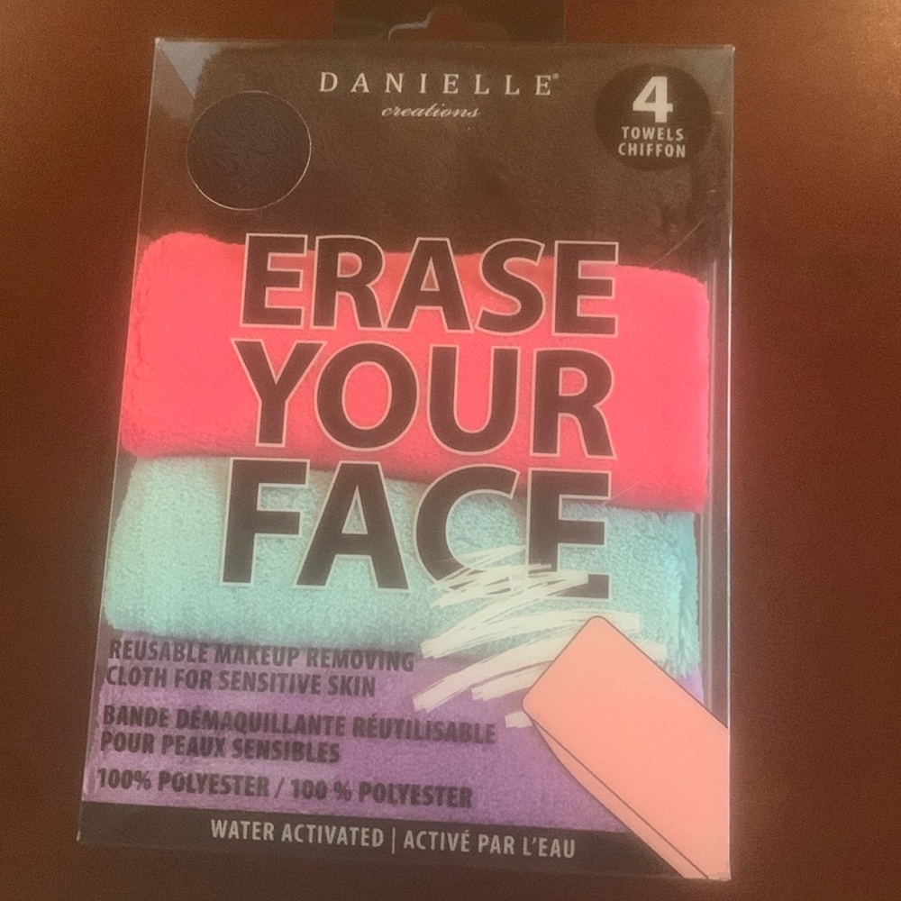 Erase your face reusable makeup removers
